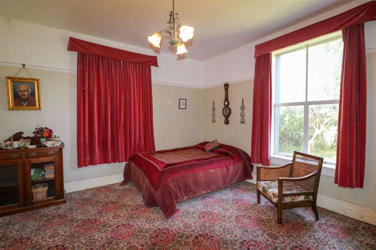 166 Barton Road Fairview_11