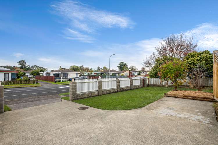 210 Waitemata Drive Ranui_13