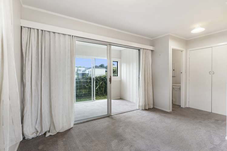 58 Yeovil Road Te Atatu Peninsula_14