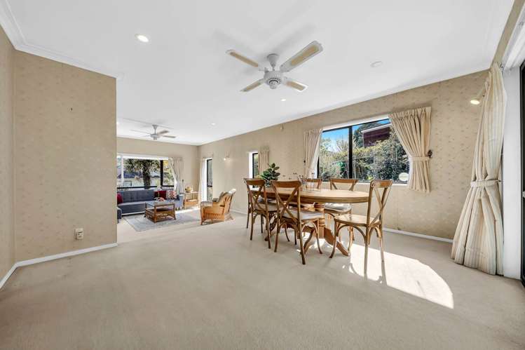 16 Landsberg Way_5