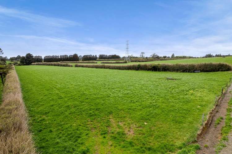 202 Alfred Road Egmont Village_19