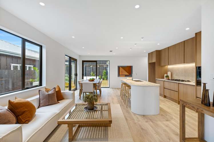 29 Tukutata Crescent_5