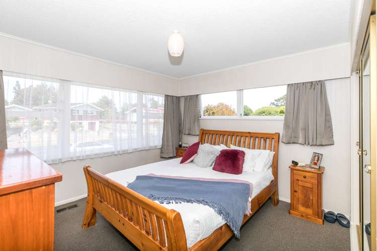 15 Chedworth Avenue Chedworth_12