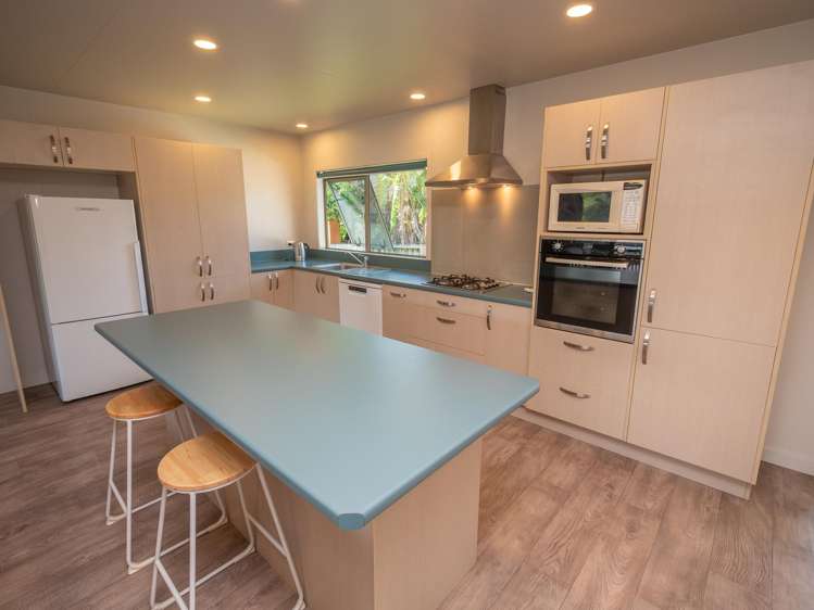 16 Pohutukawa Drive Coopers Beach_7