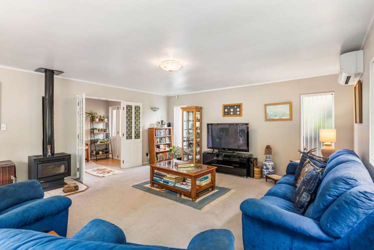 2/16 Marina Road Torbay_8