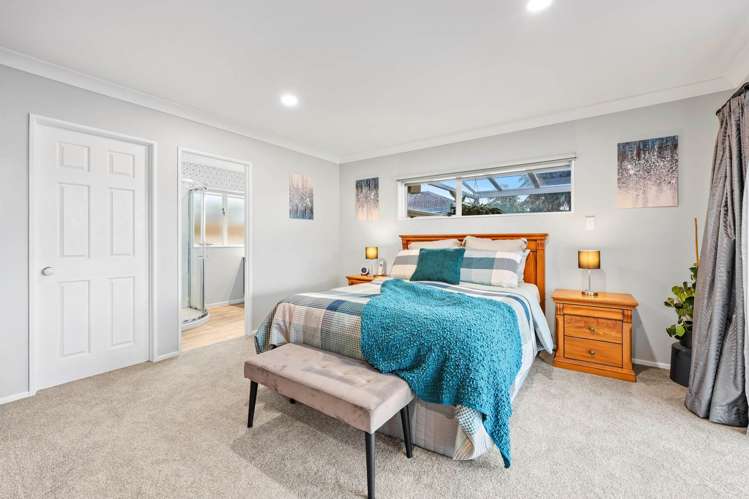 11 Amberwood Drive Northpark_8