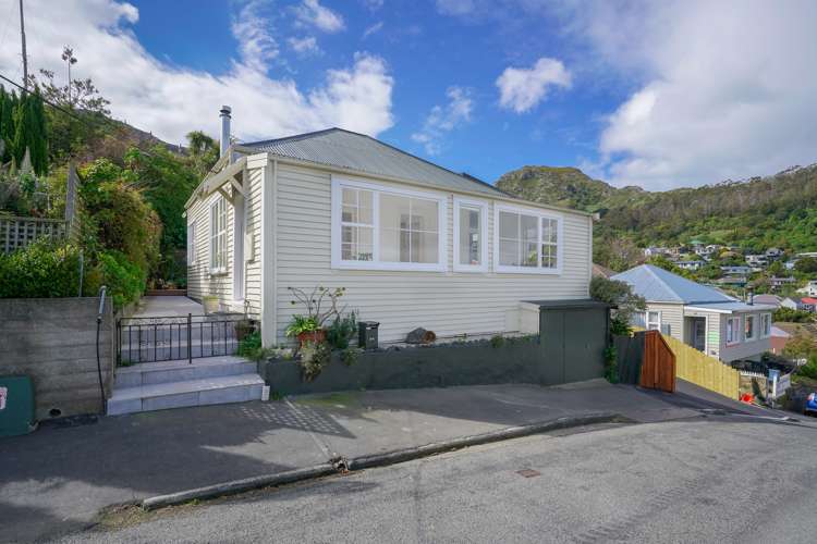 24 Ripon Street Lyttelton_29