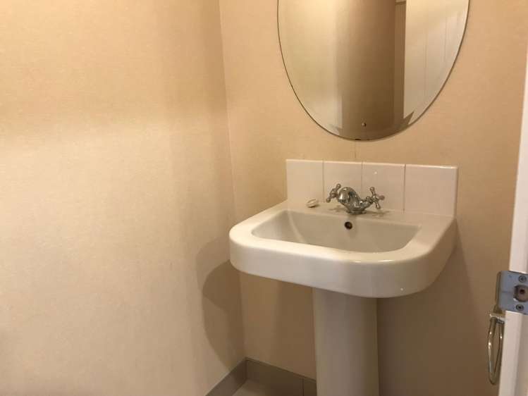 33 Janway Avenue Flat Bush_7