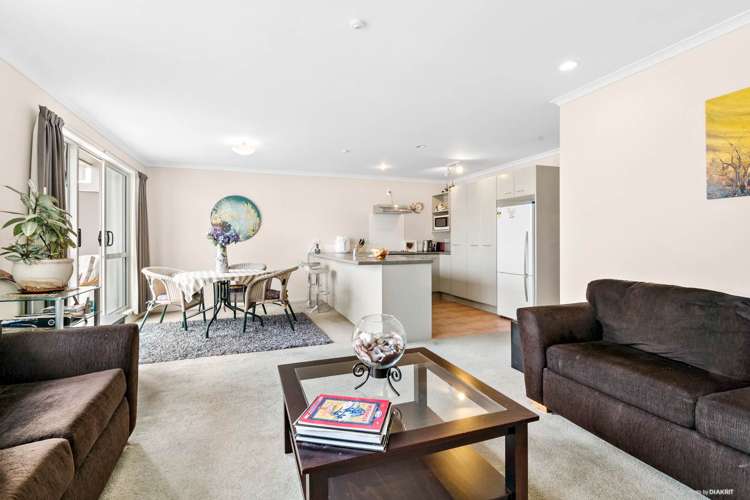 9/340 Gulf Harbour Drive Gulf Harbour_0