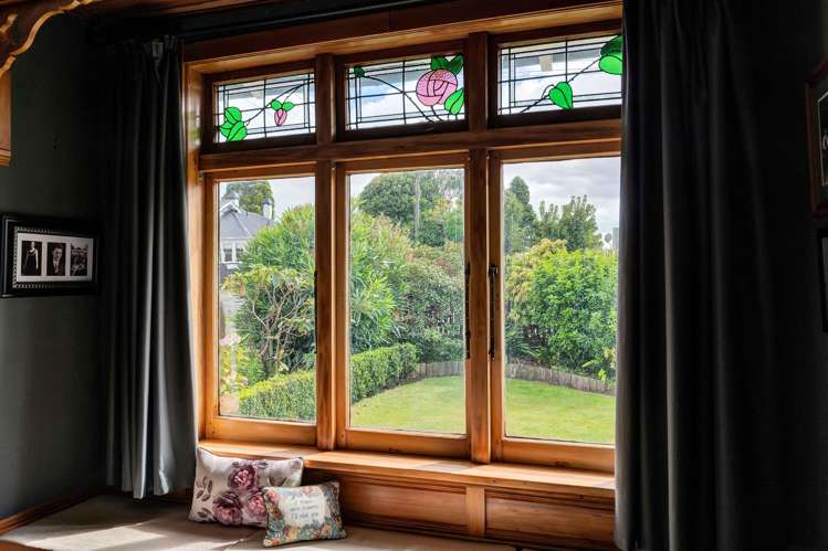 27 High Street Hawera_12