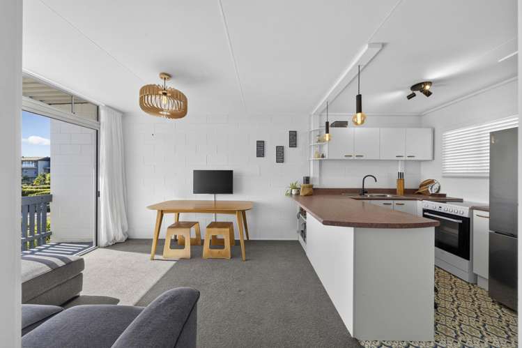 11/11 Balfour Road_4