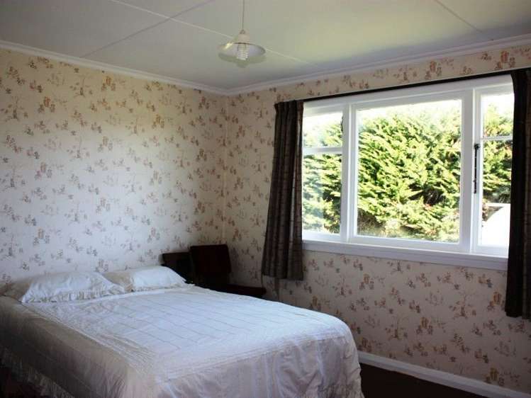 7 Cemetery Road North Clinton and Surrounds_11