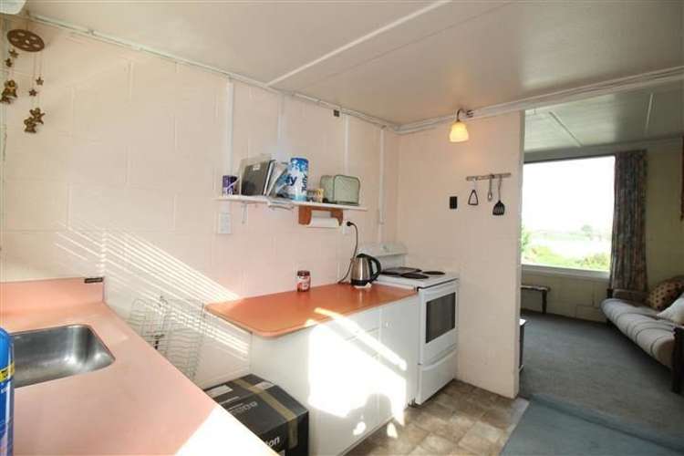 1398 Taieri Mouth Road Taieri Mouth_20