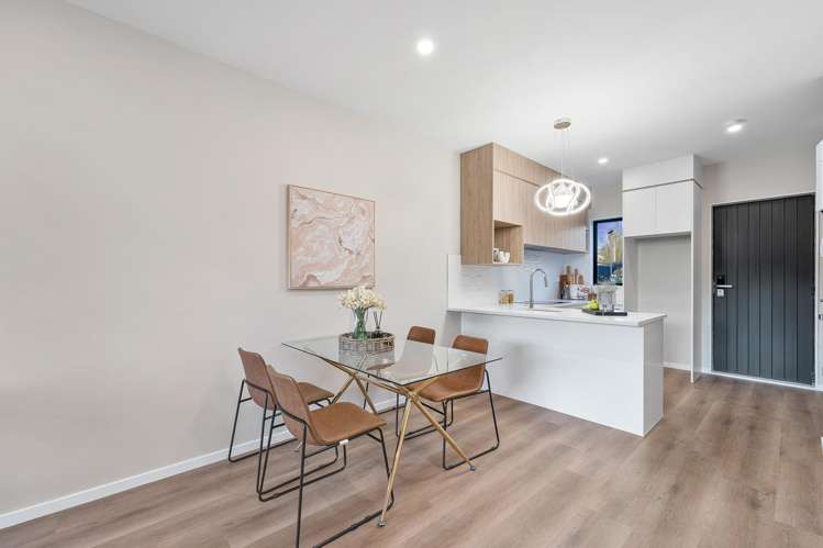 93A-97 Woodglen Road_2