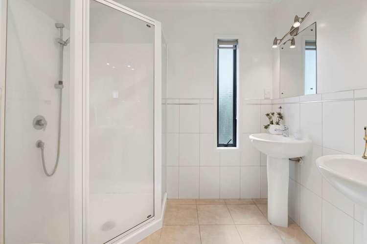 54 Kristin Lane Albany_15