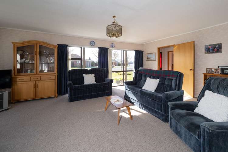 20 Pages Road Allenton_8