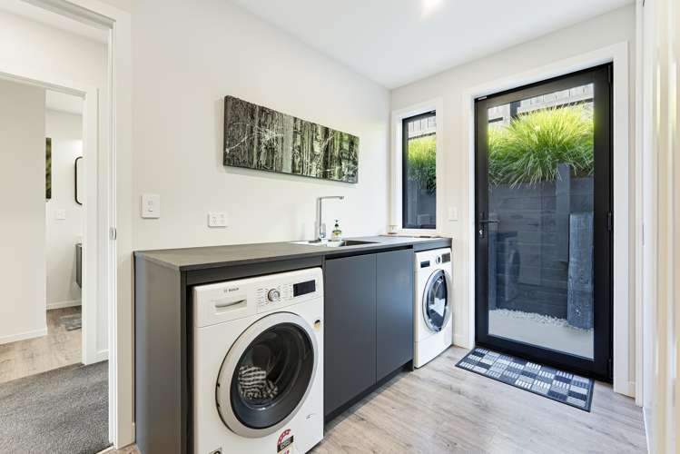 64 Les Wakefield Road Mapua_20