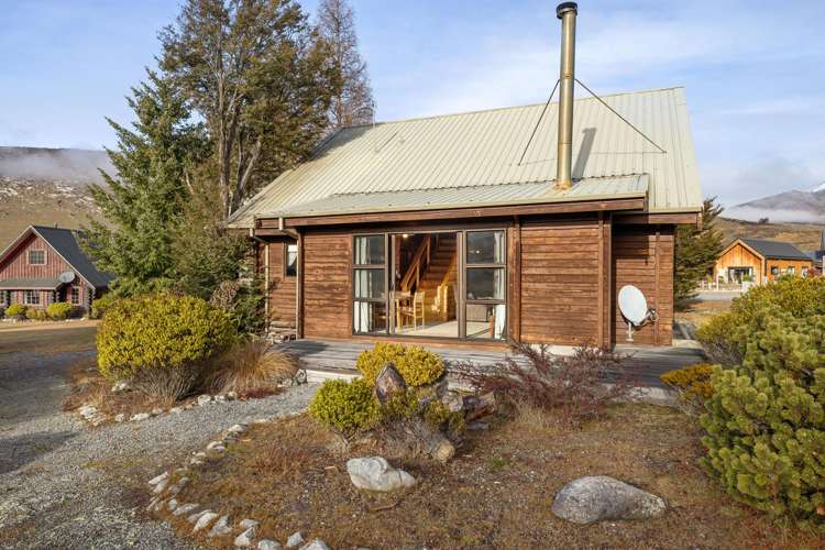 28 & 30 Trelissick Loop Castle Hill_20