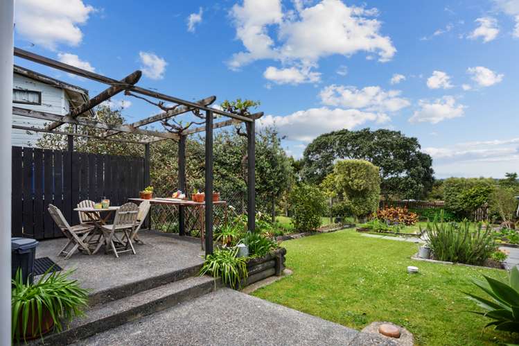 11 Okiato Road Russell Surrounds_17