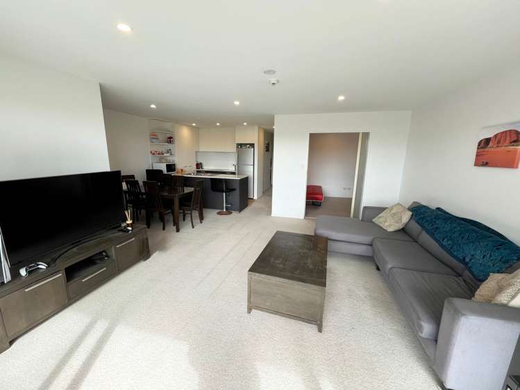 60/8 Thompson Park Road Mt Wellington_2