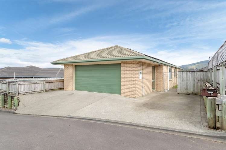 56 Percy Kinsman Crescent Riverstone Terraces_16