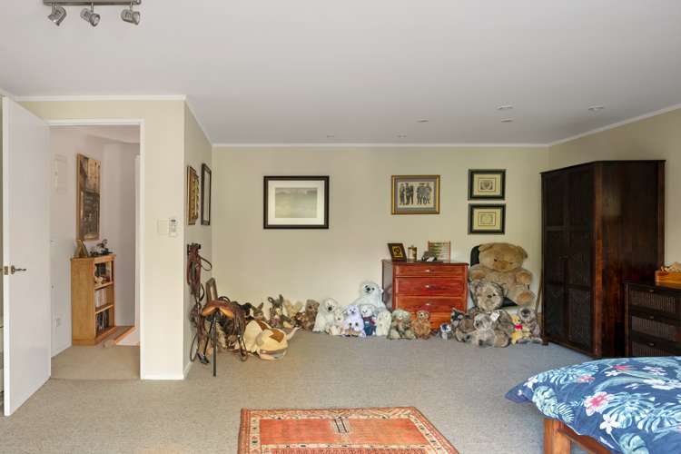 24 Ocean Park Wainui_15