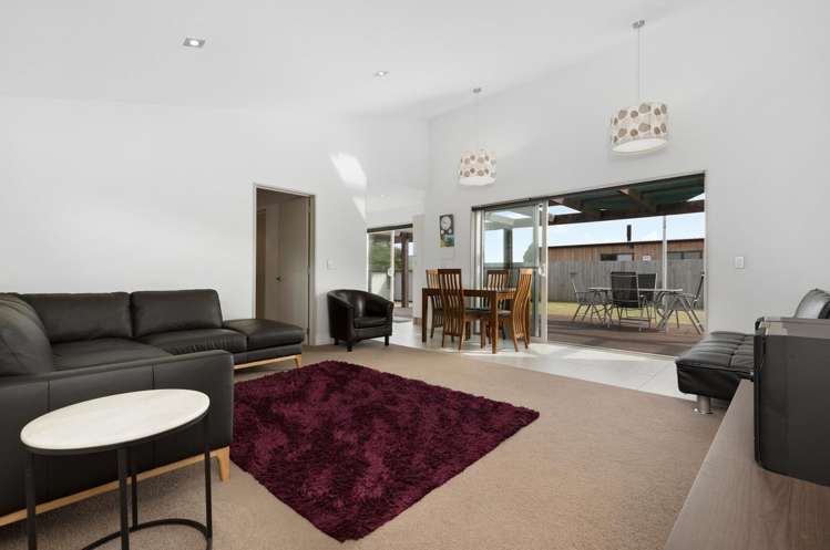 1 Alice Burn Drive Luggate_12