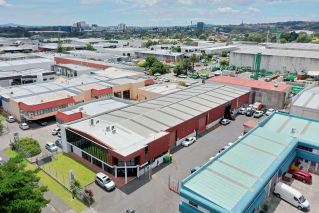 Functional Wiri Warehouse with Profile
