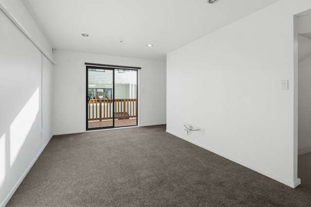 10/11 Gordon Place Newtown_4