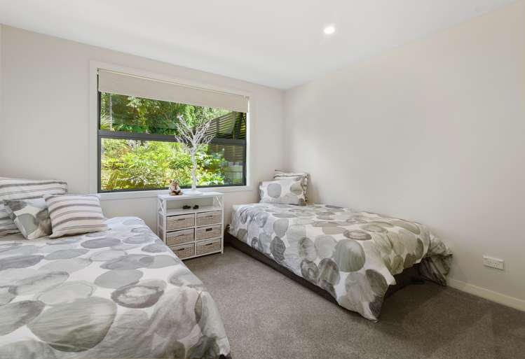 19h Te Mu Road Lake Tarawera_17