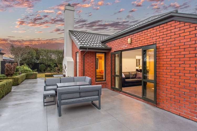 7 Applecross Lane Harewood_19