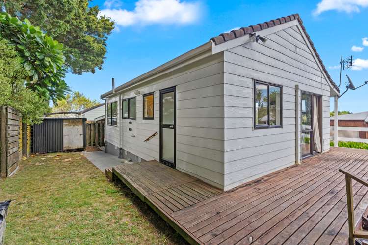 2/12 Carlton Road Pukekohe_14