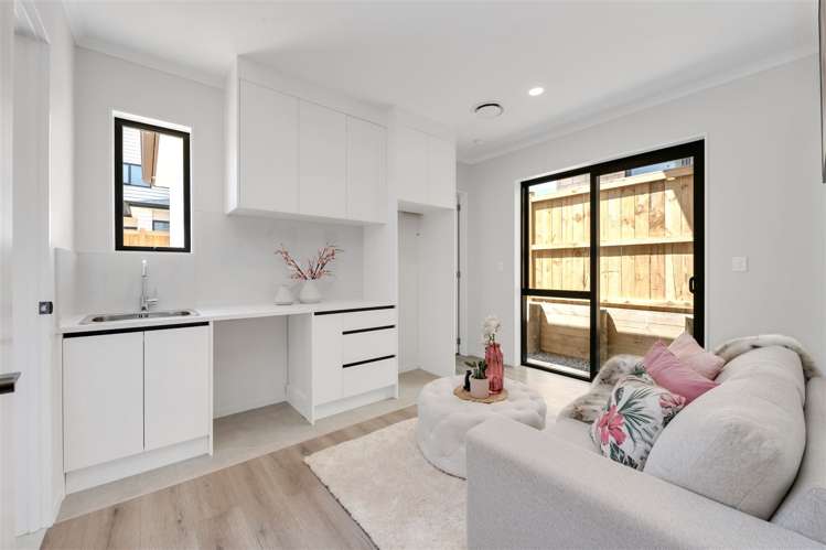 14 Koromeke Street Flat Bush_20