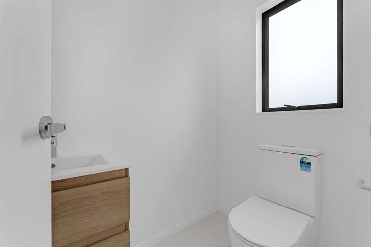 8 Wahine Street Papakura_11