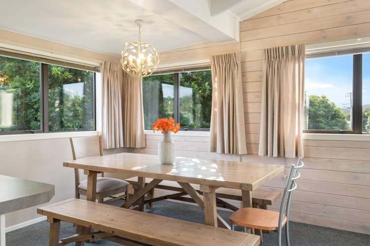 2 Banks Street Cooks Beach_9