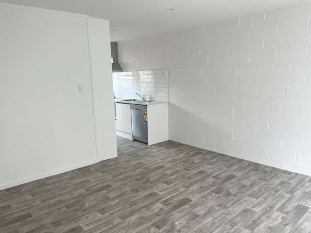 2/66 Ruawai Road Mount Wellington_3