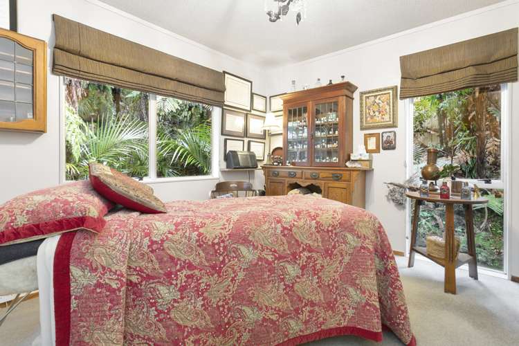 13 Bush Road Waiatarua_14