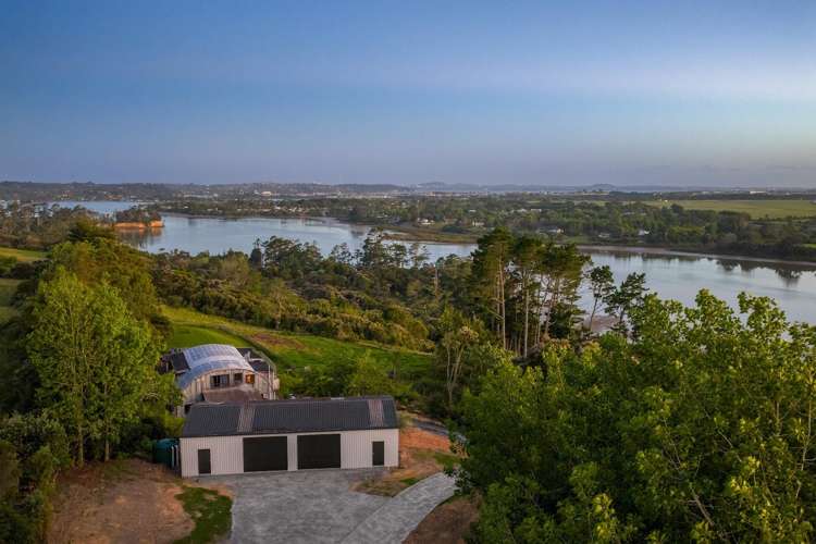 23 James Paige Lane Riverhead_11