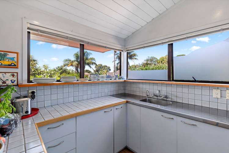 3/24a Cheltenham Road Devonport_7