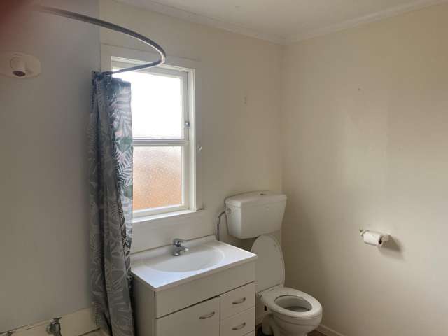 2/569 Church Street Palmerston North_1