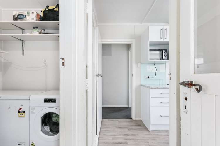 33 Endcliffe Road Kaiti_12