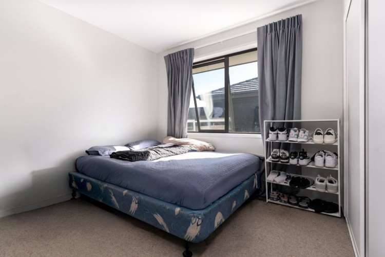 187 Faringdon Boulevard Rolleston_8