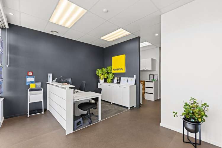 736 Weedons Ross Road West Melton_12