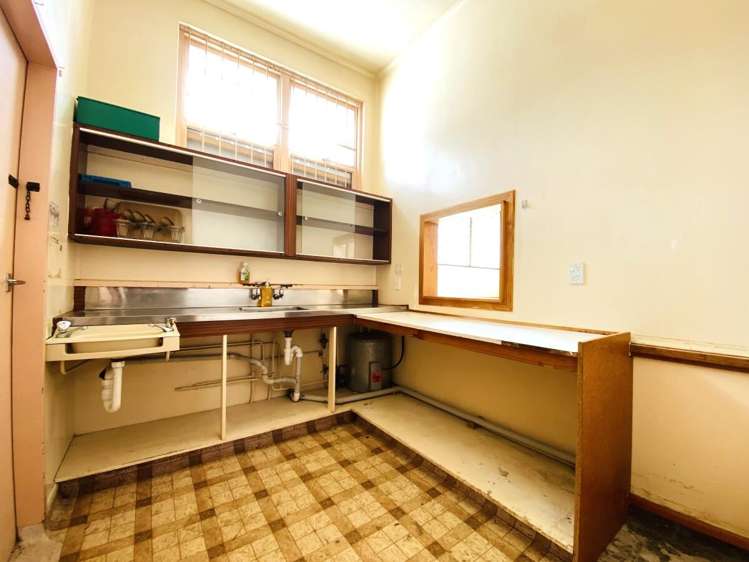 16-18 Queen Street Papakura_10
