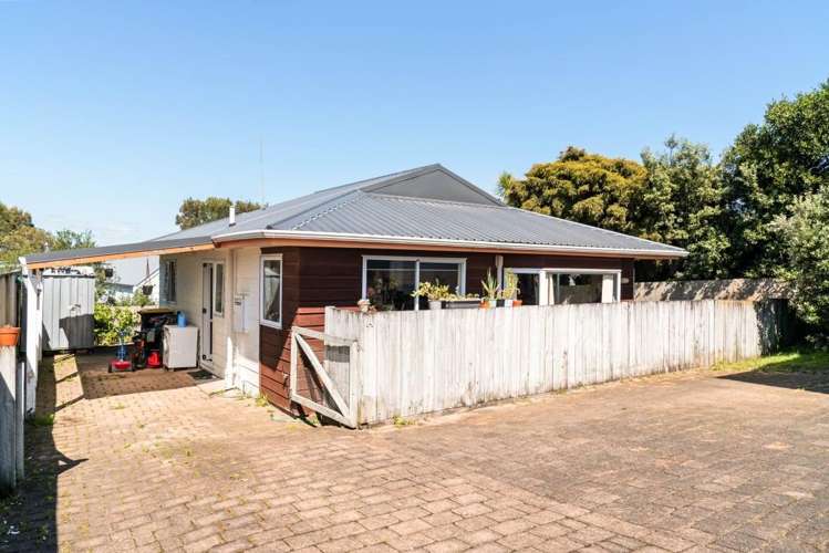 1116A Papamoa Beach Road_0