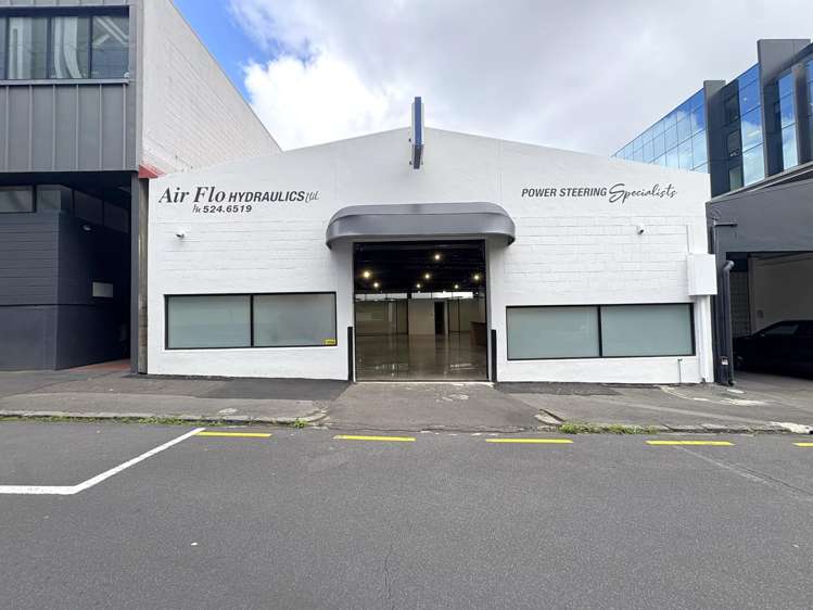9 Alma Street_0