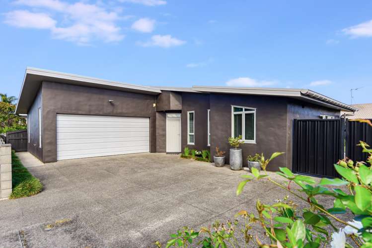 433 Hukanui Road Rototuna_35