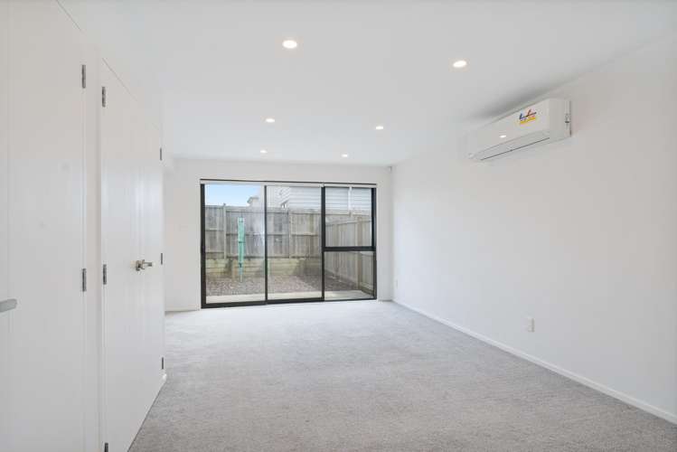 46 Turret Lane Hobsonville_16