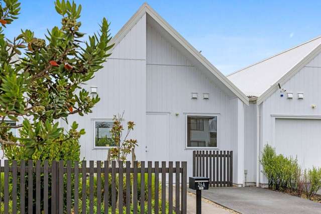 Modern 2-Bedroom Home in Sought-After Red Beach