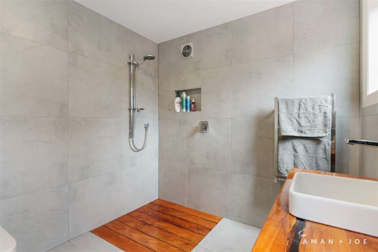 1/234 Henderson Valley Road Henderson_8